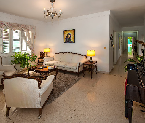 Beautiful living room at Residencias Alfonso y González, Vedado, Havana, Cuba